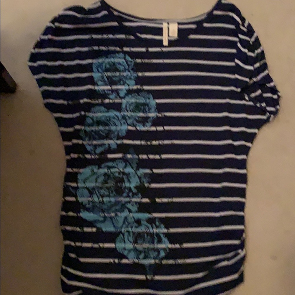 Dress up top for women.